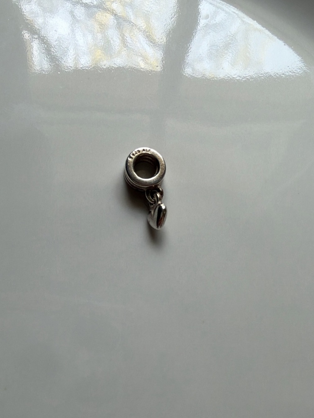 Pandora Silver Heart Dangle Charm - Picture 2 of 3